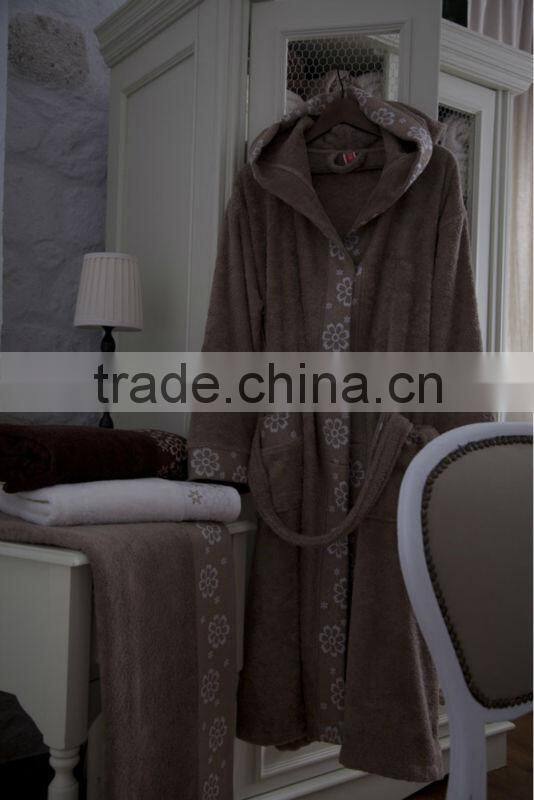100% cotton plain dyed dobby bathrobe