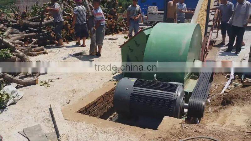 Easy operate wood chip hammer mill crusher with low investment but big capacity