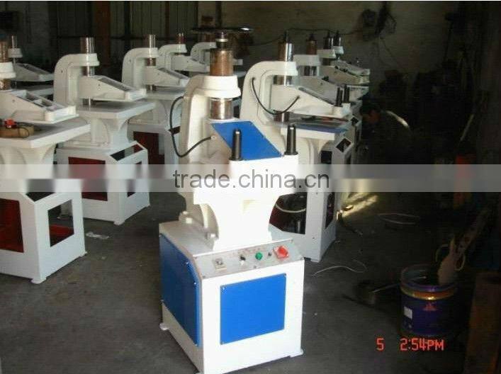2013 Super Hot T-shirt Plastic Bag Hole Cutting Machine