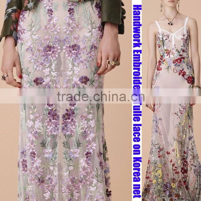 2016 Top one ladies suits bulk lace fabric design/Amazing bridal lace fabric