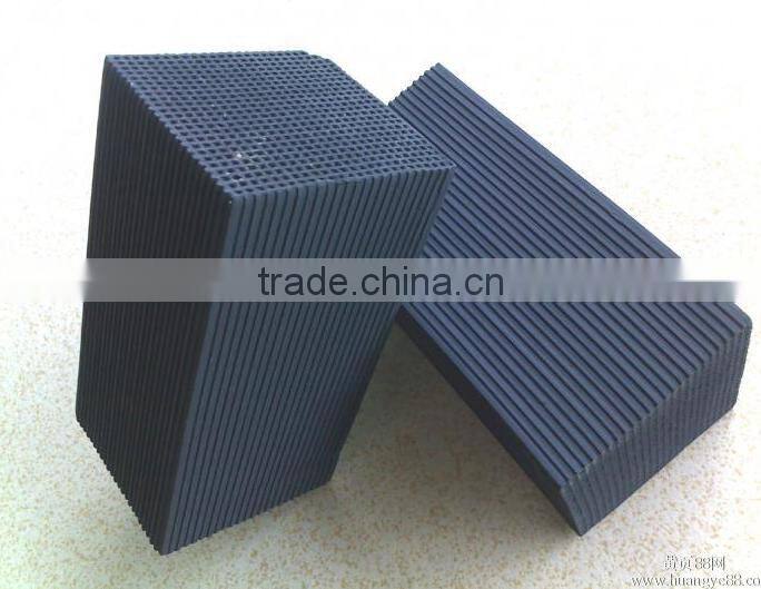 Manufacture supply Waterproof Honeycomb Activated Carbon price
