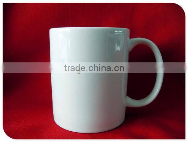 Hot selling novelty ceramic mug with spoon