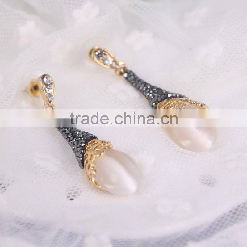 Latest Earring Design, Pave Crystal Zircon Cat Eye Gem stone Brass Fancy Gold Stud Earring