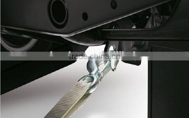 Single-ply polyester towing straps with towing hooks