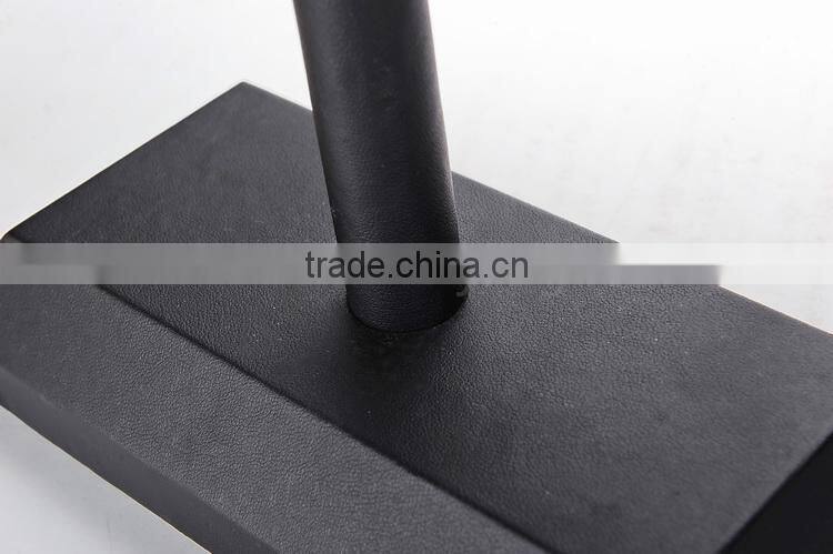 good material for jewelry display ,bracelet show stand