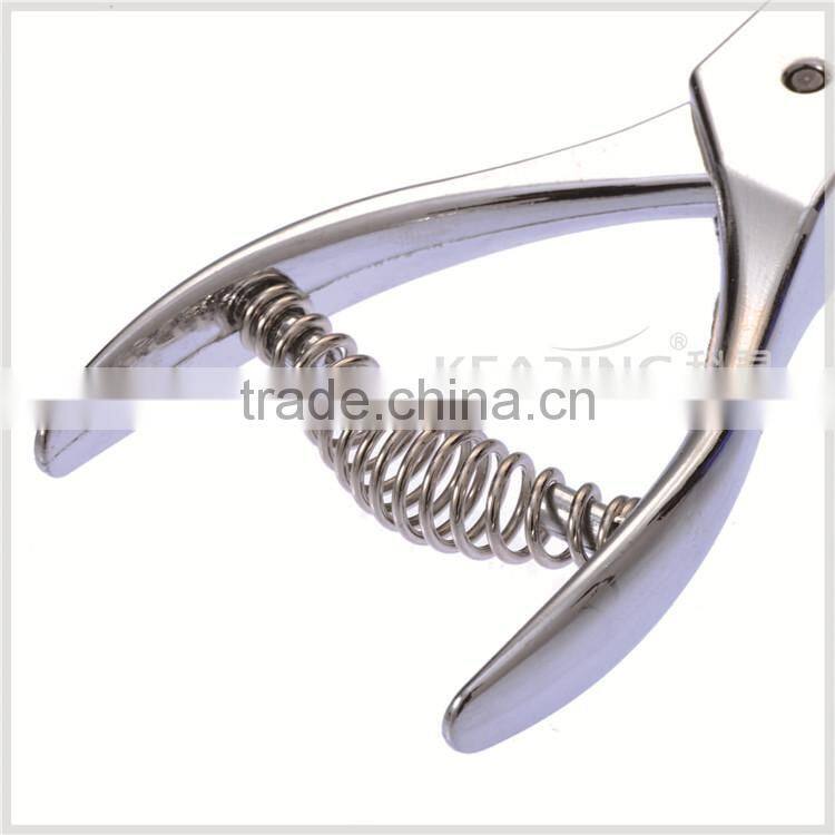 Kearing classical pattern notcher for punching 1/4'' * 1/16'' holes on paper