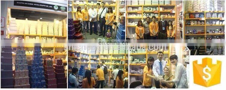 Hand made crafts withe paper kids travel suitcase box