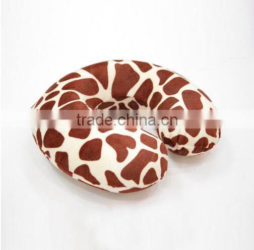 Lovely Memory Foam U-shape Neck Rest Pillow in Leopard Print