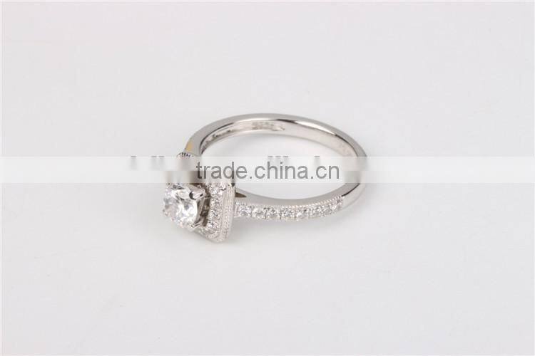 High quality 925 silver engagement ring with clear zircon for lady made in china
