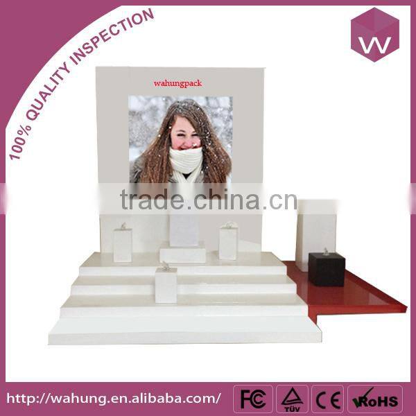 Customized Plastic Watch Display Showcase/Luxury Display Trays For Watches Wholesale