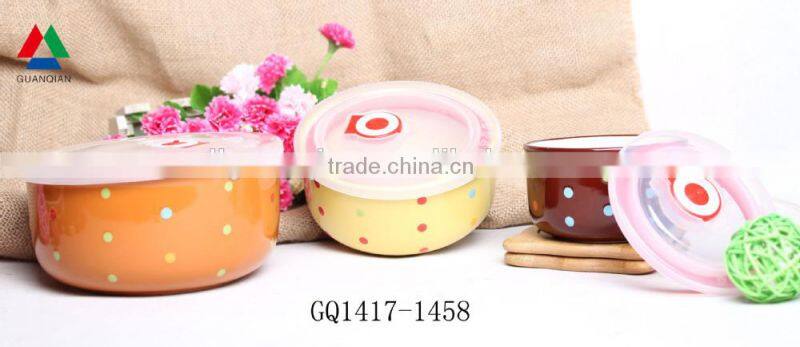 three different color heat resistant soup bowl with small dots