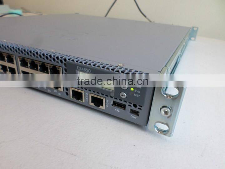 EX4550-32F-DC-AFO EX4550, 32-port 1/10GbE SFP+ converged switch, 650 W DC PS, port side to PSU side airflow