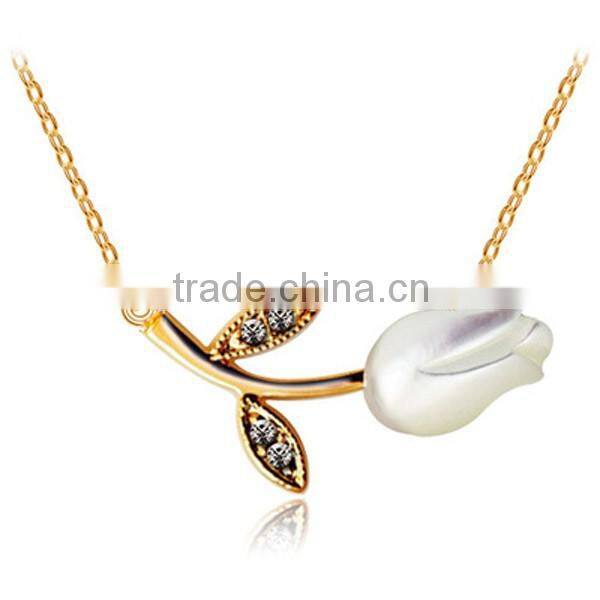 New Fashion Design Flowers Pendant Necklace Jewelry Chain
