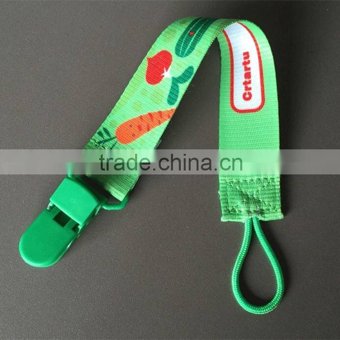 New baby pacifier clip high quality plastic pacifier clip baby pacifier clip
