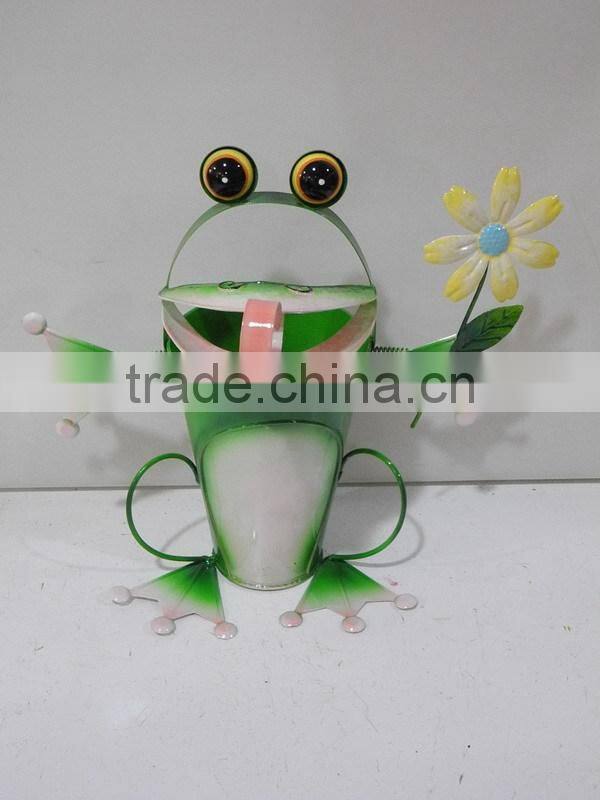 Good selling iron frog with pot for stores
