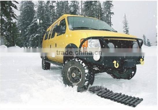 Environmental protection engineering rubber emergency car tire skid plate hole plate