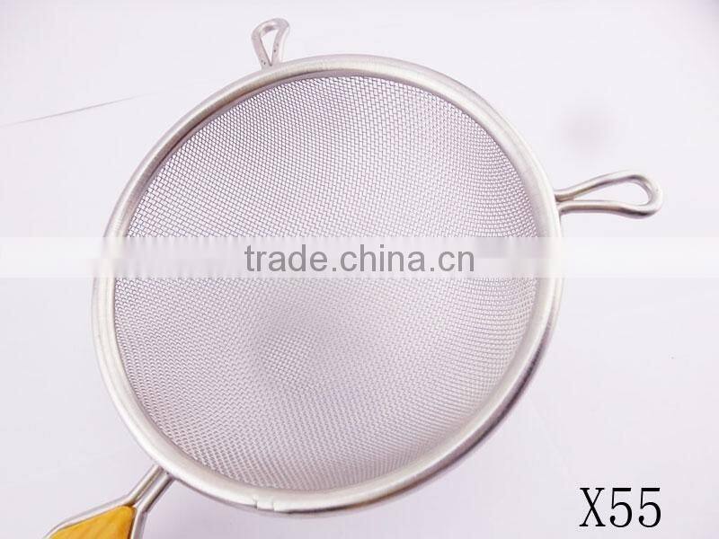high quality kitchen tools stainless steel stainer for oil filter with plastic handle