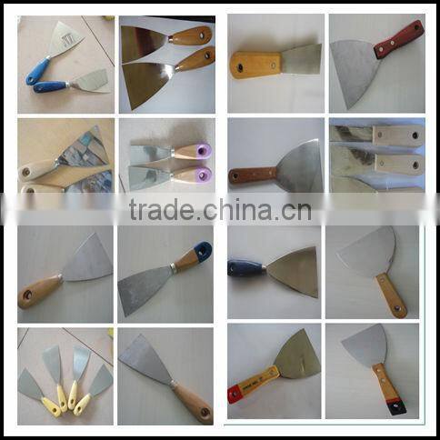 Long wooden handle putty knife / construction tools