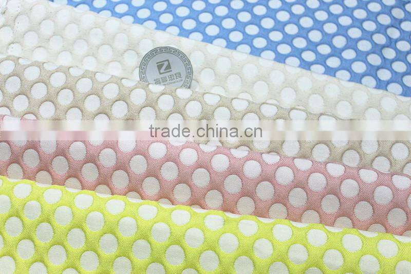 Embossment jacquard fabric in flowers