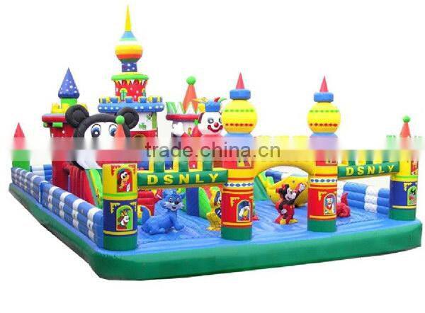 New arriving special inflatable indoor football playground