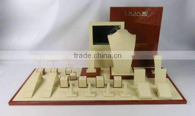 Guangzhou supplier fashion design jewelry display stand
