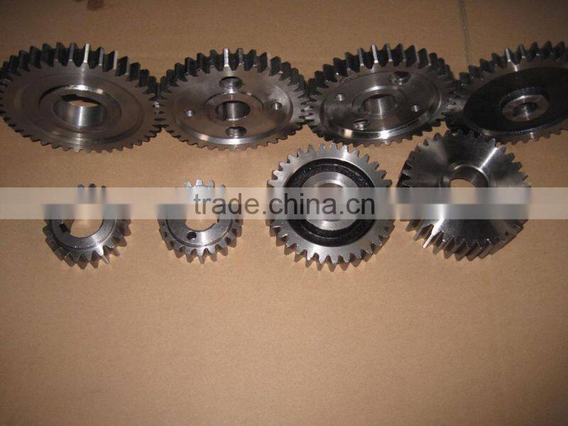 Qualified high quality G121-151 Tractor spare part transmission gear