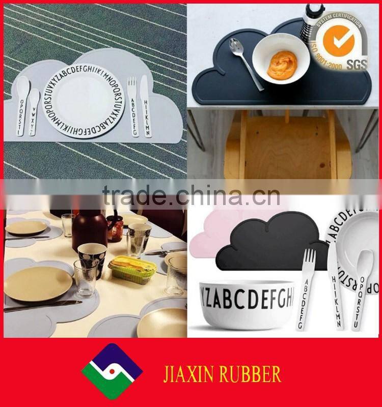 Food grade silicone kid placemat, heat resistant silicone placemats for baby feeding