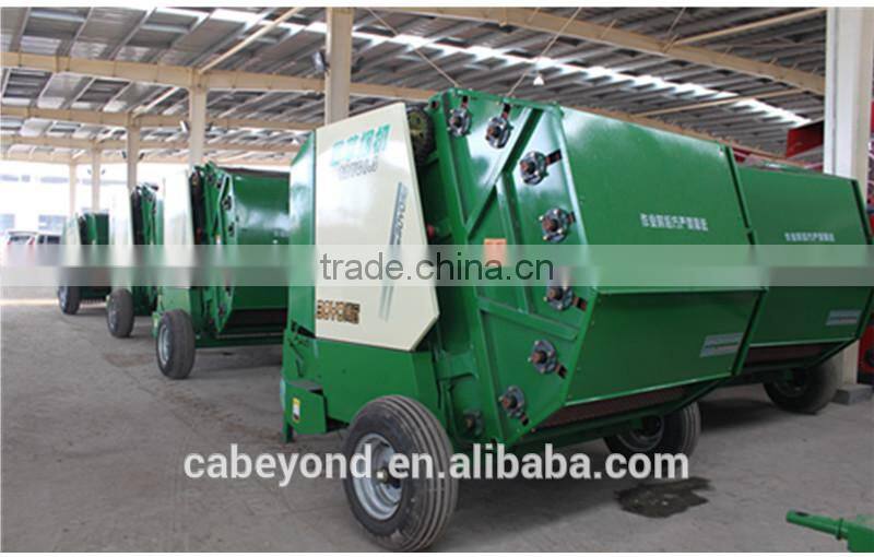 Mini hey baler for wheat straw