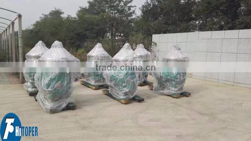 Continuous working liquid disc centrifuge milk separator