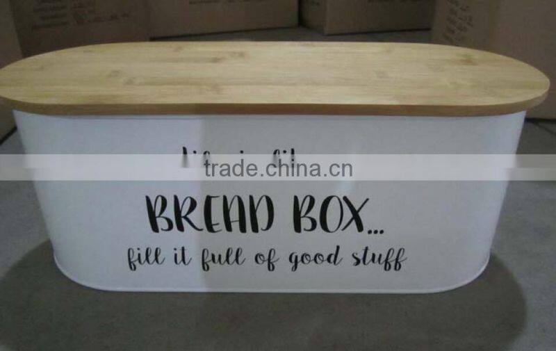 Kitchen Collection bread keeper