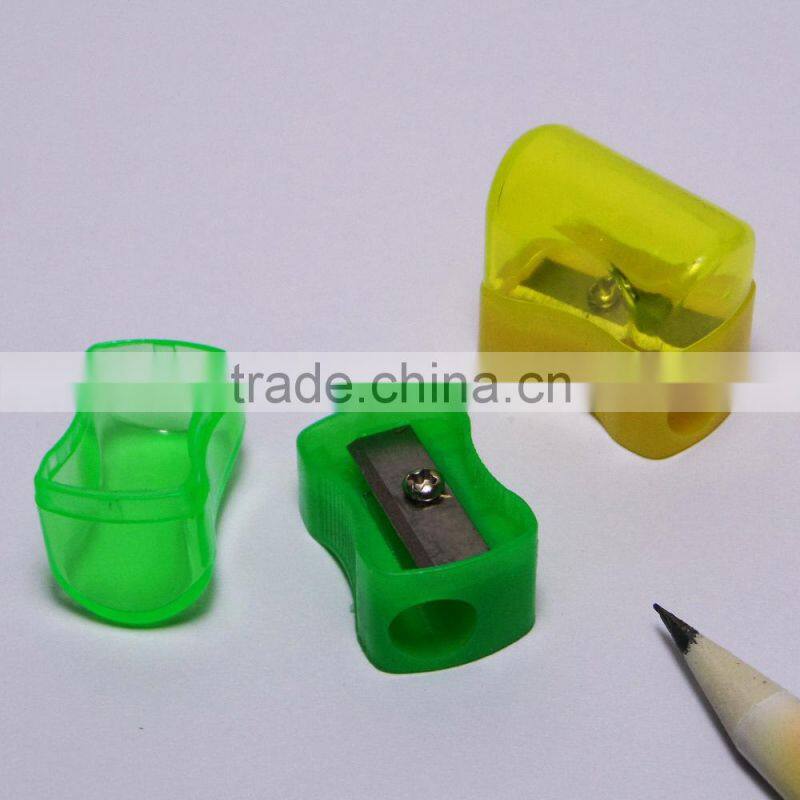 Plastic colorful one hole manual mini pencil sharpener