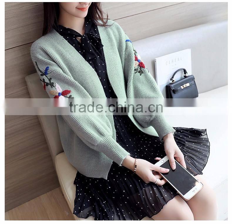 fall ladies loose embroidery sweater coat green bishop sleeve knit short sweater