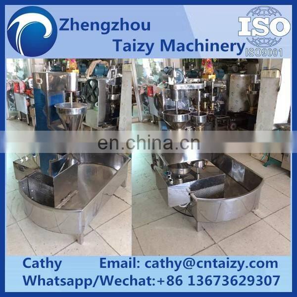 Mini meatball making machine