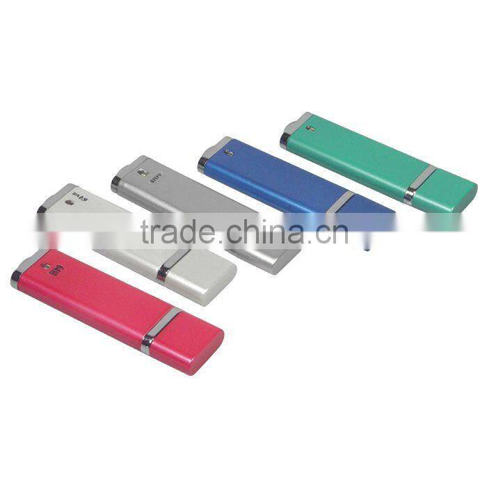 Plastic Swivel USB With PP Box Package