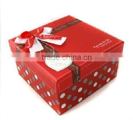 Customized paper box with ribbon