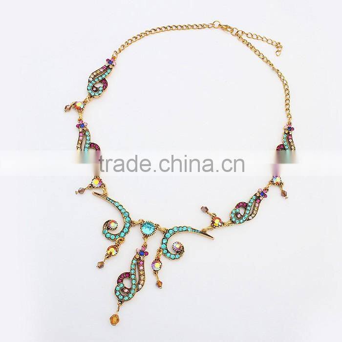 Wholesale women gold jewelry necklace, ladies luxury diamond necklace