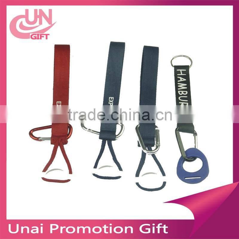 Cheap Manufacturers selling customized Pry the wine and lanyard keychain
