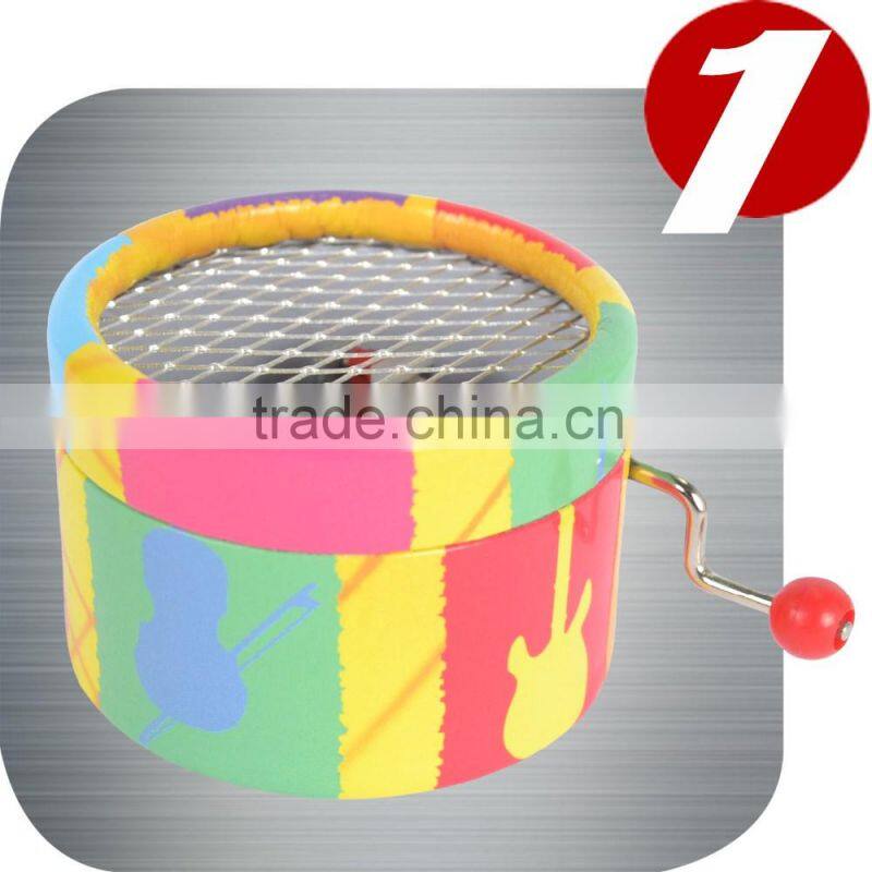 Square Shape and Hand Cranked Play Power wholesale music box wood