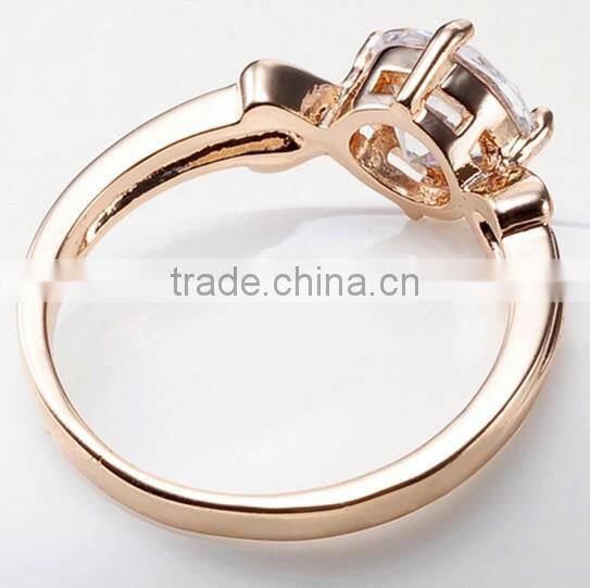 2014 Fashion Trend Elegant Diamond White Gold Ring Price Plain