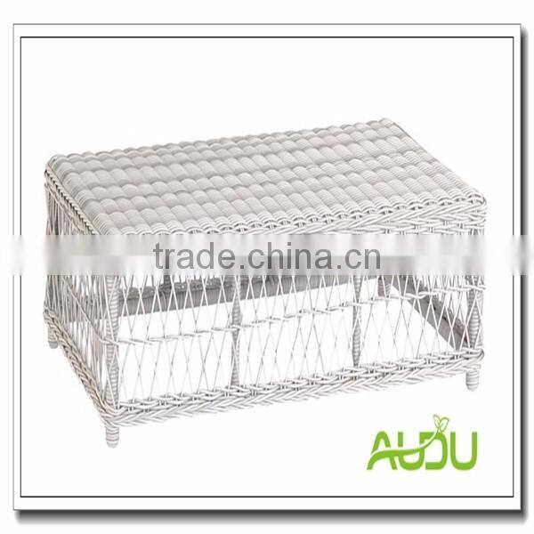 WHITE WICKER PROVENCE CLASSIC COFFEE TABLE OTTOMAN