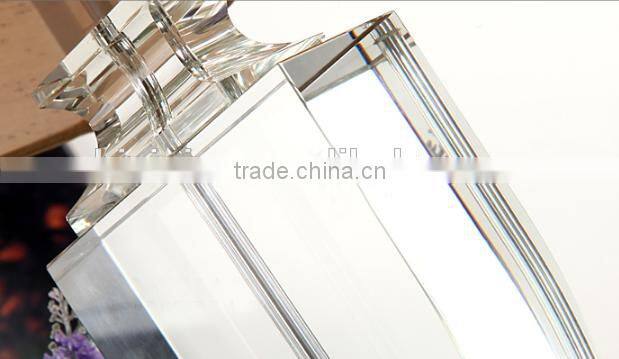 Medal shape design K9 clear crystal table lamp with fabric lampshade