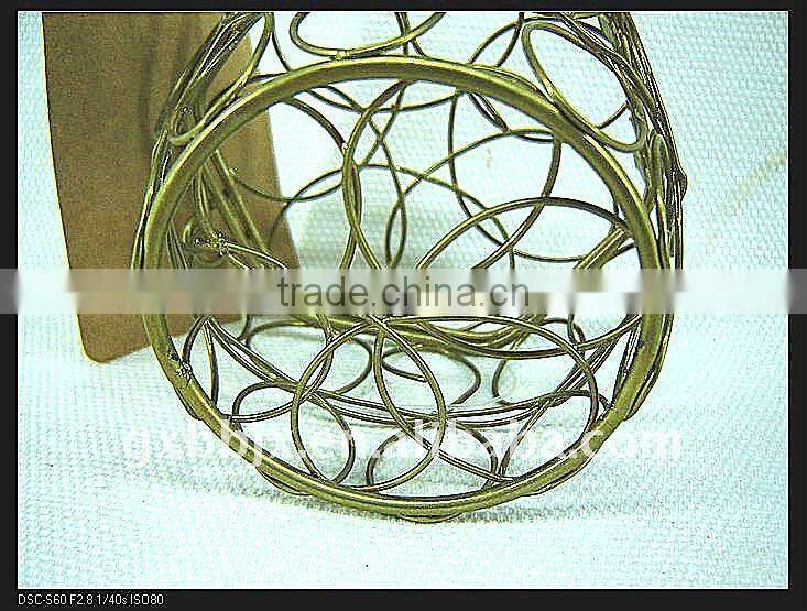 Gold hexagonal wire woven extensions storage case with lid