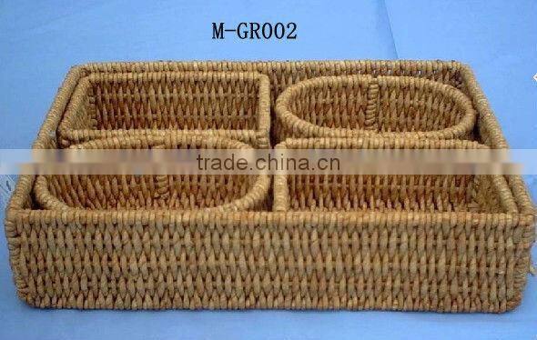 5 pcs set square and round sea grass basket & straw basket