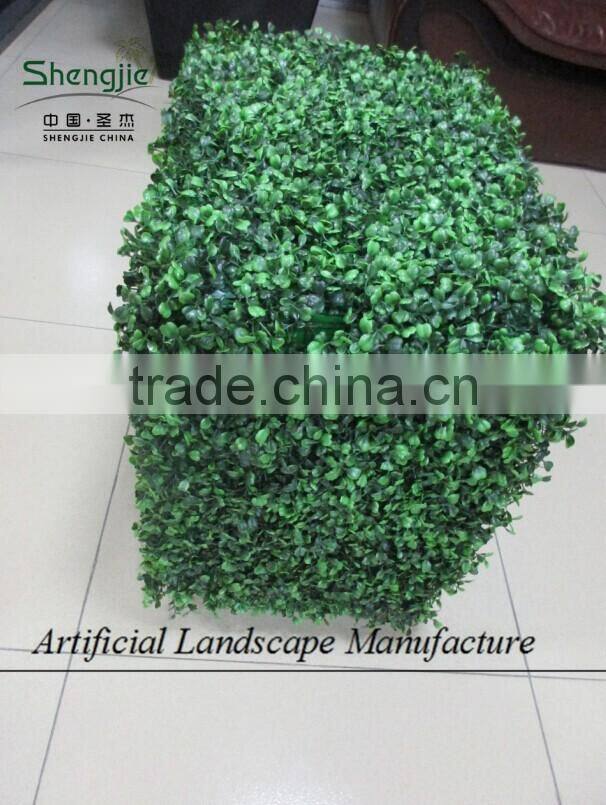Indoor artificial plastic boxwood hedge for decoration