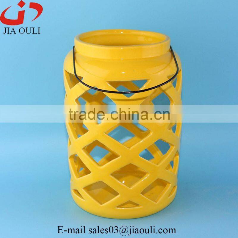 Hot design home decoration yellow ceramic lantern, hurricane lamp