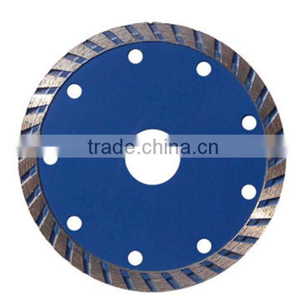 Diamond Segmented Turbo Blade with protective teeth