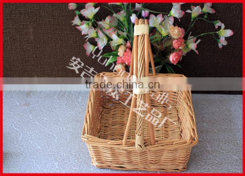 boat shaped willow basket wholesale