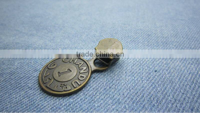 custom shape zipper pull