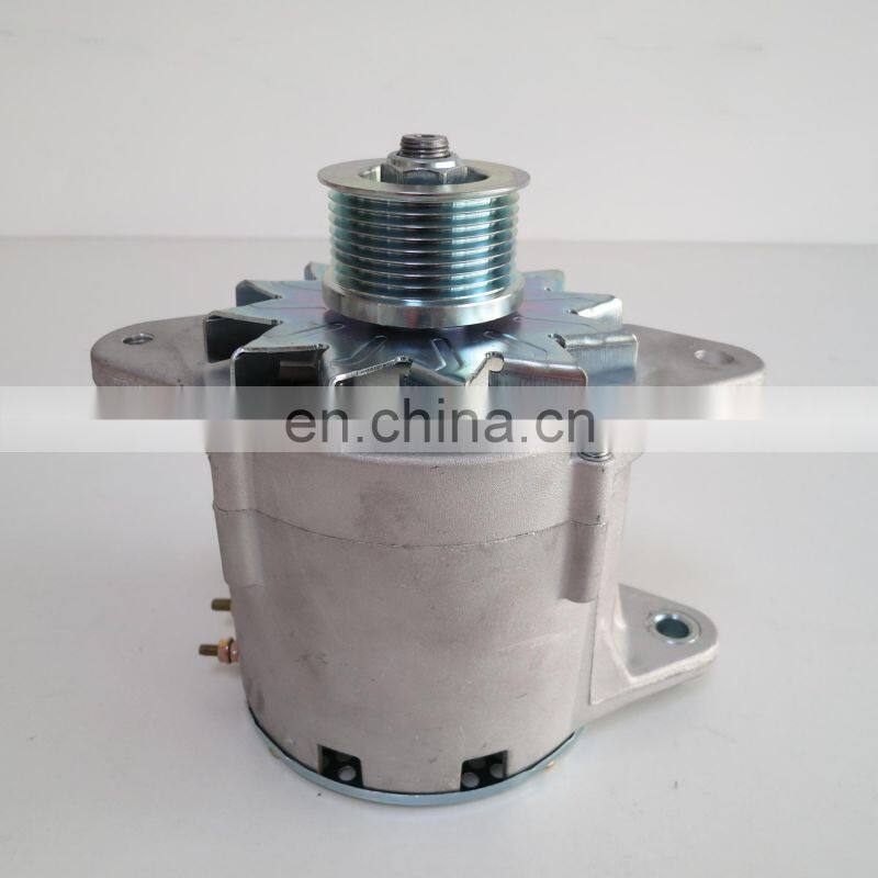 6BT Diesel Engine Parts Alternator 4938600 28V 45A for Dongfeng Truck