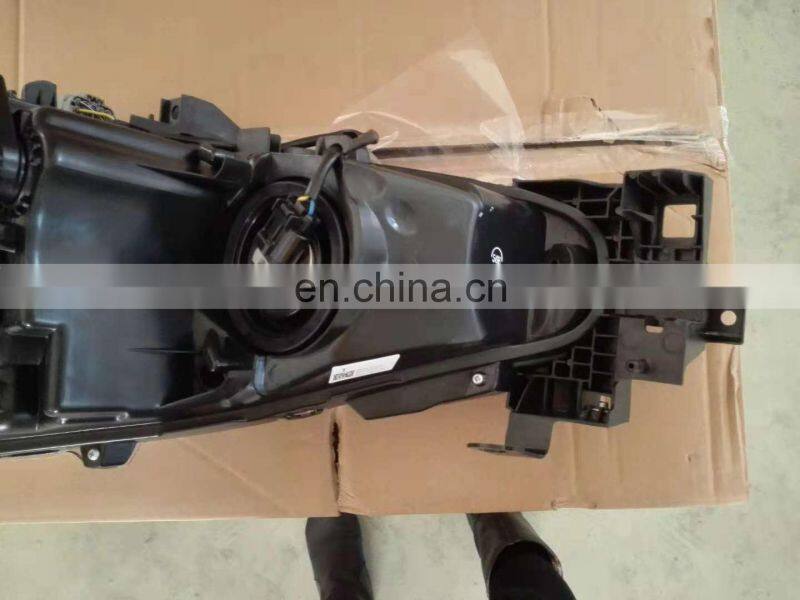 Car body parts usa type front light headlamp headlight for M3 Axela 2014 2015 2016